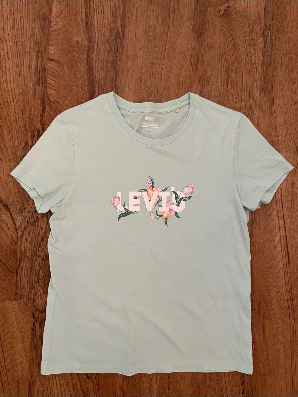 Levi’s Floral Crewneck T-Shirt